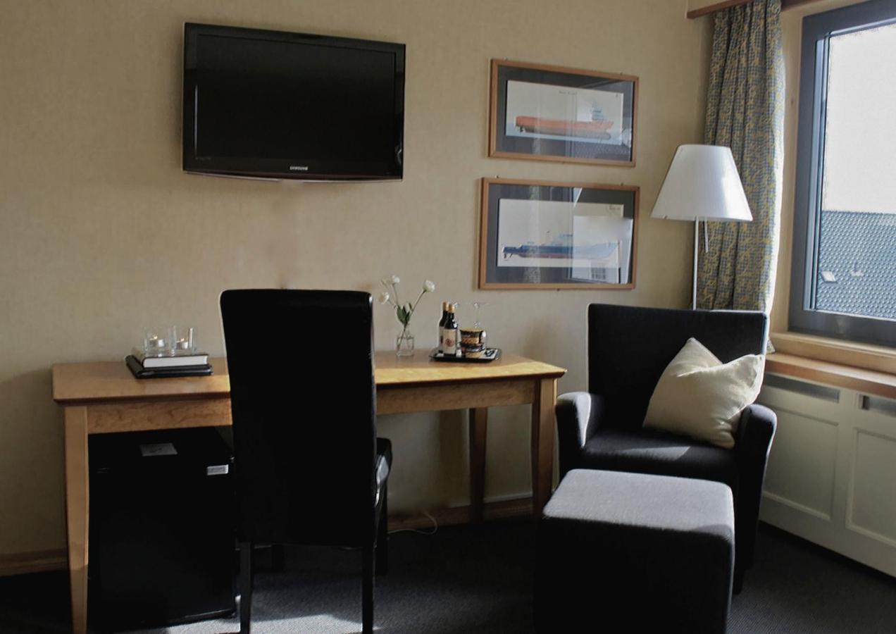 Rederiet Hotel Farsund Esterno foto